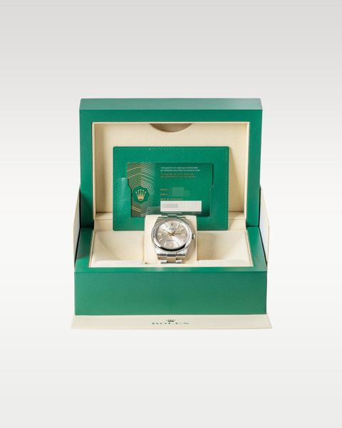 Rolex Oyster Perpetual 124300